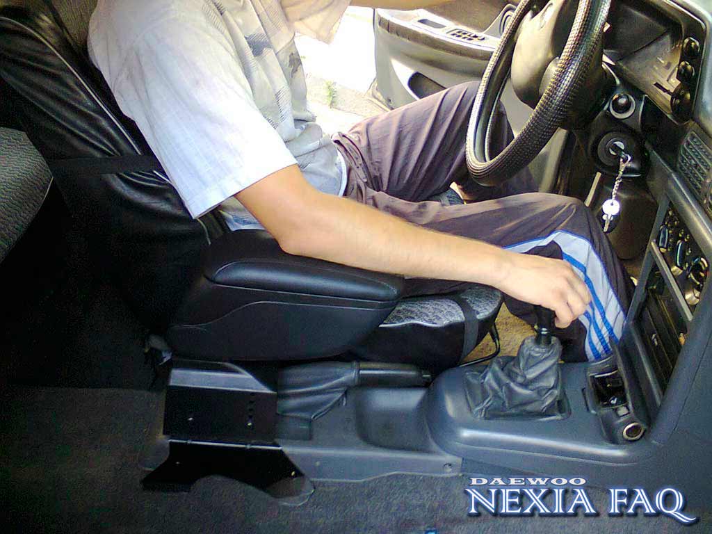 Установка подлокотника на нексию (nexia)
