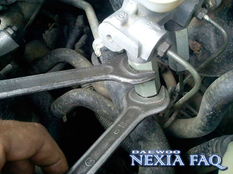 Ремонт главного тормозного цилиндра (ГТЦ) на нексии (nexia)