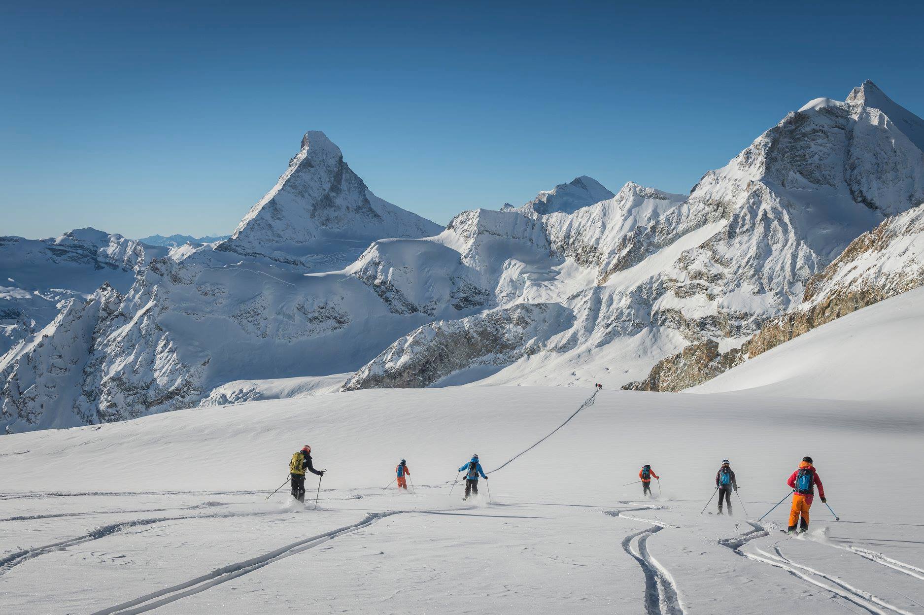 Швейцарский Церматт: альпийские горы для летних восхождений, трекинга и круглогодичного катания
